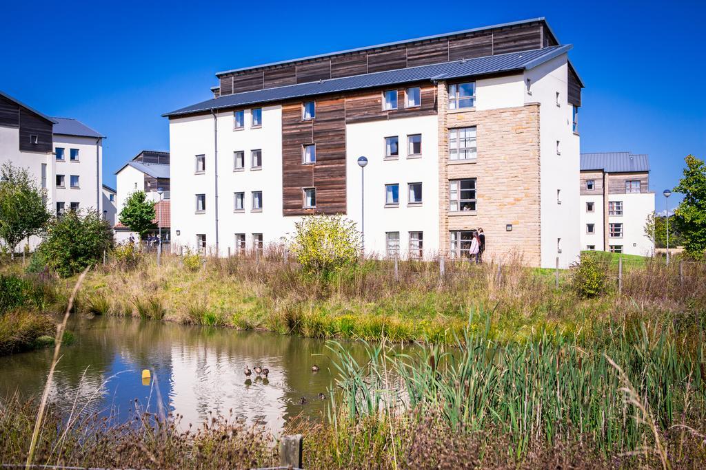 David Russell Apartments - Campus Accommodation Сент-Ендрюс Екстер'єр фото